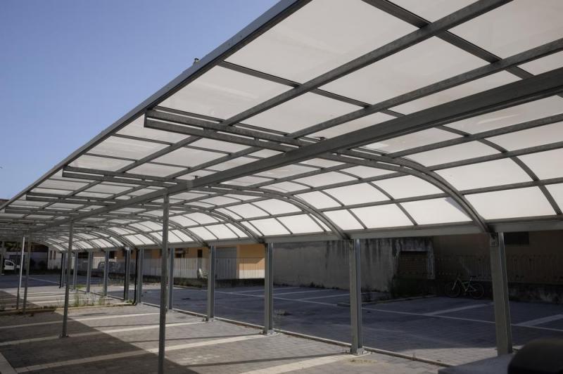 Installation de carport &agrave; Vend&ocirc;me, optimisez votre espace ext&eacute;rieur