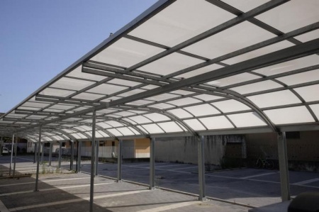 Installation de carport &agrave; Vend&ocirc;me, optimisez votre espace ext&eacute;rieur