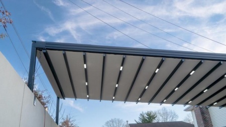 Faut-il choisir une pergola bioclimatique pour couvrir votre terrasse &agrave; Vend&ocirc;me ?